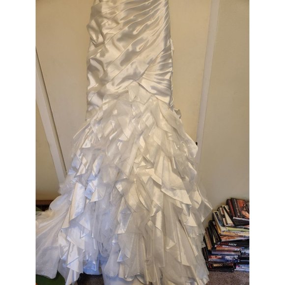 Sottero & Midgley strapless corset mermaid ruffles wedding dress sz 6 SMALL - Picture 2 of 11